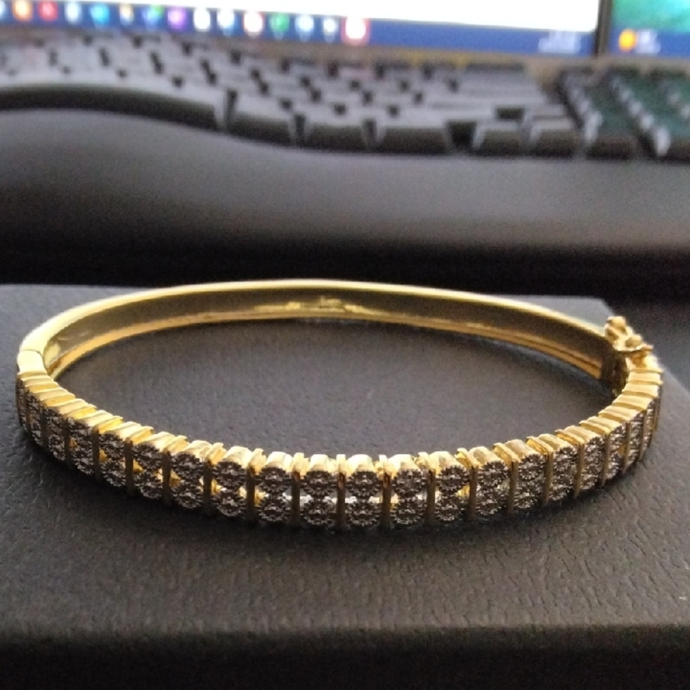 Elegant Gold and Silver Bracelet